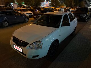 2011 Lada (ВАЗ) Priora I, белый, 260000 рублей, вид 2