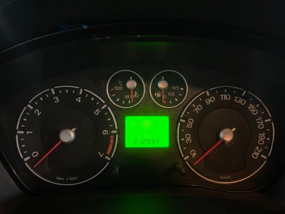 2007 Ford Fiesta Mk5, красный, 299000 рублей - вид 4
