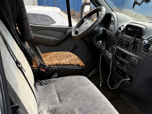 2003 Mercedes-Benz Sprinter Classic, белый, 1300000 рублей - вид 4