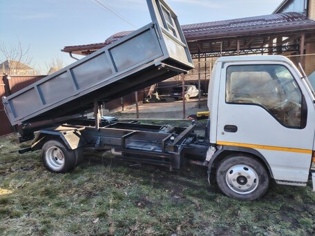 1997 Isuzu Elf (N-series), белый, 1950000 рублей, вид 4