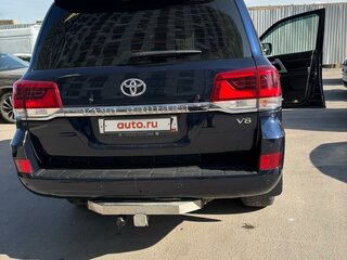 2018 Toyota Land Cruiser 200 Series Рестайлинг 2, синий, 6300000 рублей, вид 3