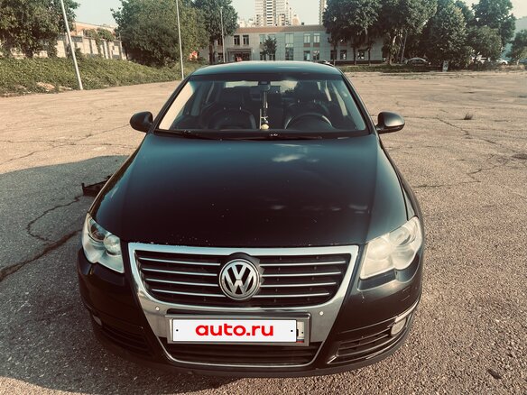 2010 Volkswagen Passat B6, чёрный, 650000 рублей - вид 2