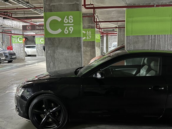 2010 Audi A5 I (8T), чёрный, 2000000 рублей - вид 4