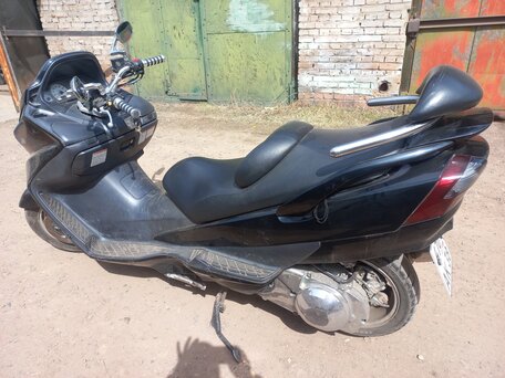 2004 Suzuki Burgman (SkyWave) 400, чёрный, 235000 рублей, вид 4