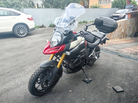 2015 Suzuki V-Strom 1000, пурпурный, 650000 рублей