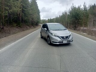 2016 Nissan Note II Рестайлинг, серый, 850000 рублей, вид 1