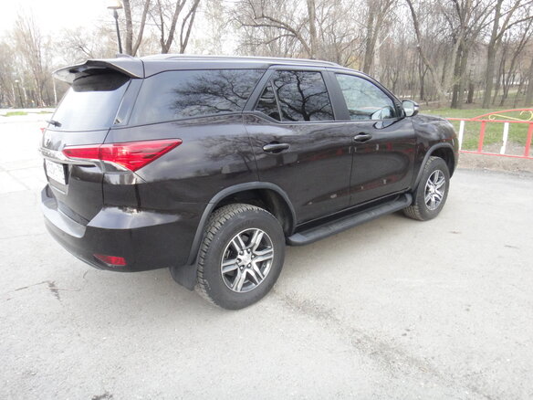 2018 Toyota Fortuner II, коричневый, 3100000 рублей - вид 1