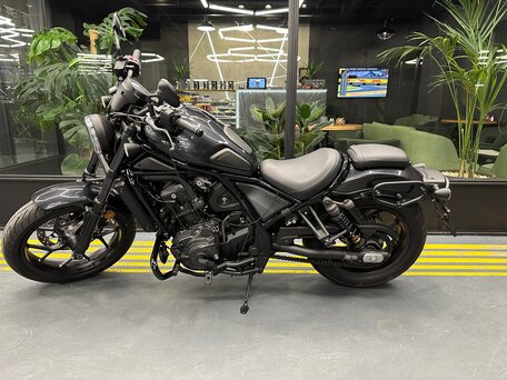 2022 Honda CMX 1100 Rebel, чёрный, 850000 рублей, вид 1