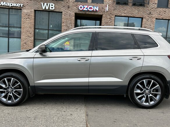 2021 Skoda Karoq DSG6 I, коричневый, 2815000 рублей - вид 5