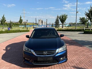2014 Honda Accord IX, синий, 1750000 рублей, вид 2