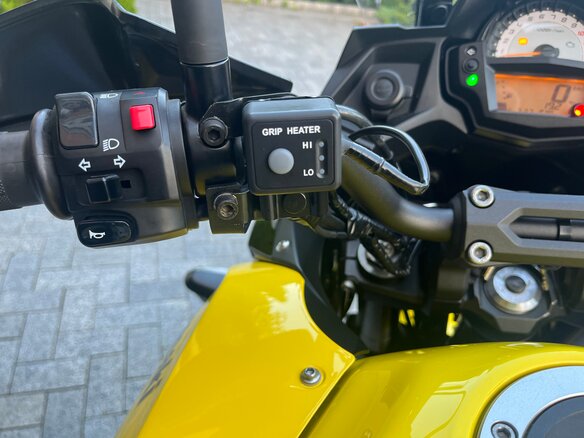 2015 Kawasaki Versys 650, жёлтый, 750000 рублей - вид 10