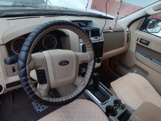 2010 Ford Escape II, чёрный, 950000 рублей, вид 5