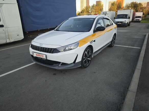 2023 Kaiyi E5, белый - вид 1
