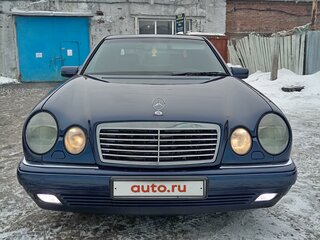 1997 Mercedes-Benz E-Класс 430 II (W210, S210), синий, 1025000 рублей, вид 3