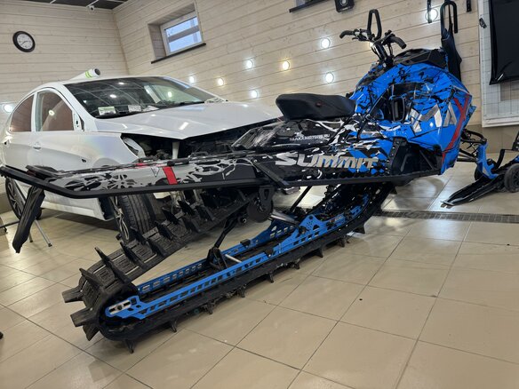 2019 BRP Ski-Doo Summit 850, чёрный, 1200000 рублей - вид 1