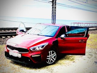 2020 Kia Cerato IV, красный, 2550000 рублей, вид 4