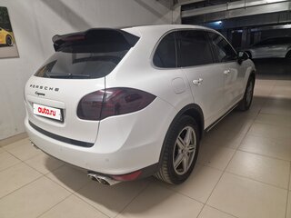 2012 Porsche Cayenne II (958), белый, 2600000 рублей, вид 5