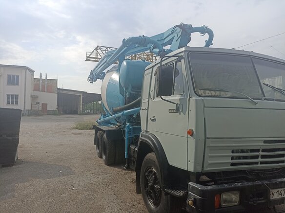 1992 КамАЗ Автобетоносмеситель, синий, 3200000 рублей - вид 4