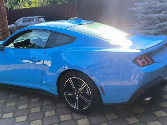 2024 Ford Mustang VII, голубой, 5990000 рублей - вид 4