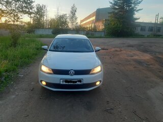 2012 Volkswagen Jetta VI, белый, 800000 рублей, вид 2