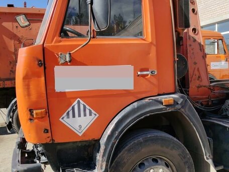 2010 КамАЗ Мусоровоз/Мультилифт, оранжевый, 1600000 рублей, вид 2