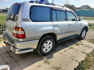 2006 Toyota Land Cruiser 100 Series Рестайлинг 2, серебристый, 2265000 рублей, вид 5