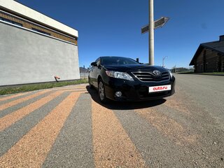 2010 Toyota Camry VI (XV40) Рестайлинг, чёрный, 2000000 рублей, вид 2