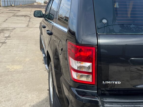 2005 Jeep Grand Cherokee III (WK), чёрный, 800000 рублей - вид 8