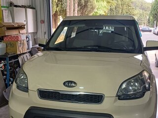 2010 Kia Soul I, бежевый, 1300000 рублей, вид 3