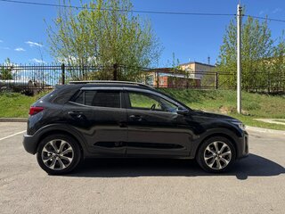 2018 Kia Stonic I, чёрный, 1950000 рублей, вид 3