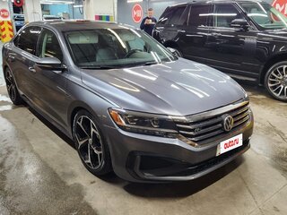 2020 Volkswagen Passat (North America and China) II (NA Market), серый, 2250000 рублей, вид 3