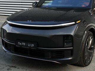 2026 Li Auto (Lixiang) L9 52.3 kWh I Рестайлинг, серый, 11990000 рублей, вид 4
