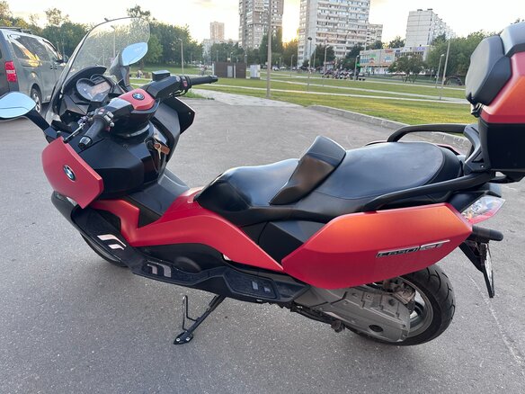 2012 BMW C 650 GT, красный, 480000 рублей - вид 3