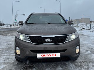 2018 Kia Sorento II Рестайлинг, бежевый, 2050000 рублей, вид 1