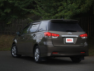 2009 Toyota Wish II, коричневый, 1150000 рублей, вид 5