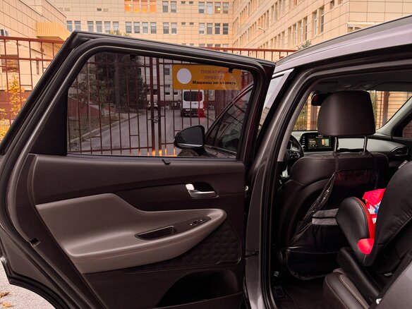 2019 Hyundai Santa Fe IV, серый, 3700000 рублей - вид 17