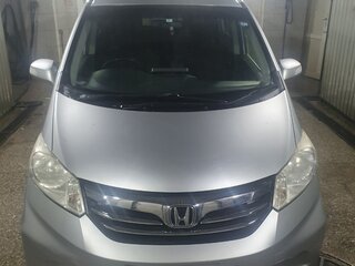 2012 Honda Freed I Рестайлинг, серебристый, 1200000 рублей, вид 2