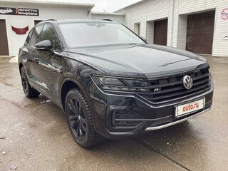 2019 Volkswagen Touareg III, чёрный, 7000000 рублей, вид 1