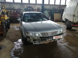 1996 Nissan Cefiro II (A32), серебристый, 280000 рублей, вид 2