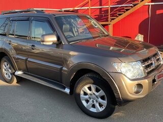 2011 Mitsubishi Pajero IV Рестайлинг 1, коричневый, 2100000 рублей, вид 2