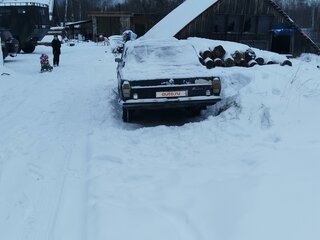 1975 ГАЗ 24 «Волга» 2407 I (24), чёрный, 400000 рублей, вид 4