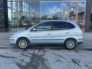 2001 Nissan Tino, голубой, 350000 рублей, вид 2