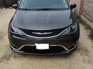 2017 Chrysler Pacifica RU, чёрный, 2800000 рублей, вид 1