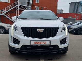 2020 Cadillac XT5 I Рестайлинг, белый, 4500000 рублей, вид 2