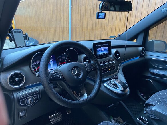 2018 Mercedes-Benz V-Класс Compact 250 d компактный III (W447), коричневый, 7000000 рублей - вид 3