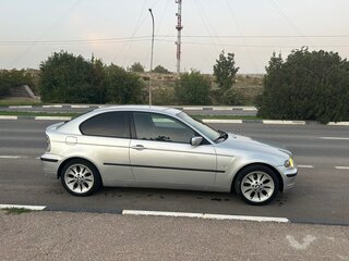 2002 BMW 3 серии Compact 318i IV (E46) Рестайлинг, серебристый, 700000 рублей, вид 3