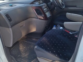 1999 Nissan Elgrand I (E50), белый, 340000 рублей, вид 5