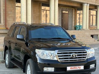 2011 Toyota Land Cruiser 200 Series, чёрный, 11000000 рублей, вид 3