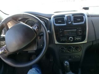 2014 Renault Logan II, серый, 420000 рублей, вид 5