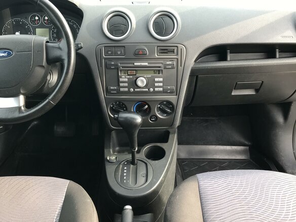 2007 Ford Fusion I Рестайлинг, серебристый - вид 3